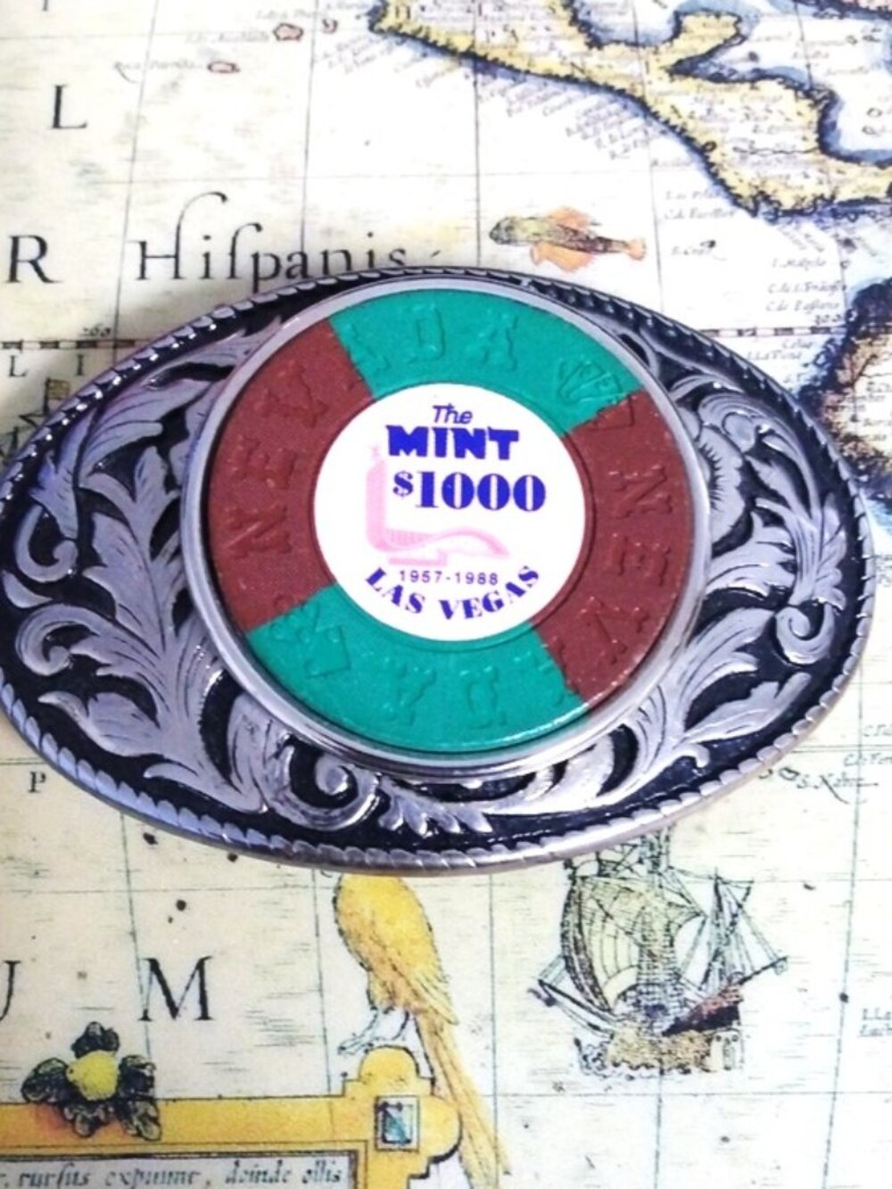 ❤️LAS VEGAS MINT $1000 Casino Chip and Etched Silver Belt Buckle